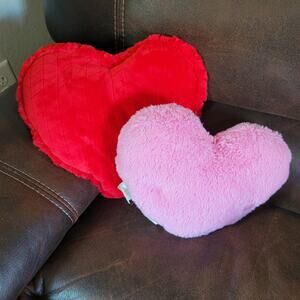 Bundle of 2 Heart Pillows